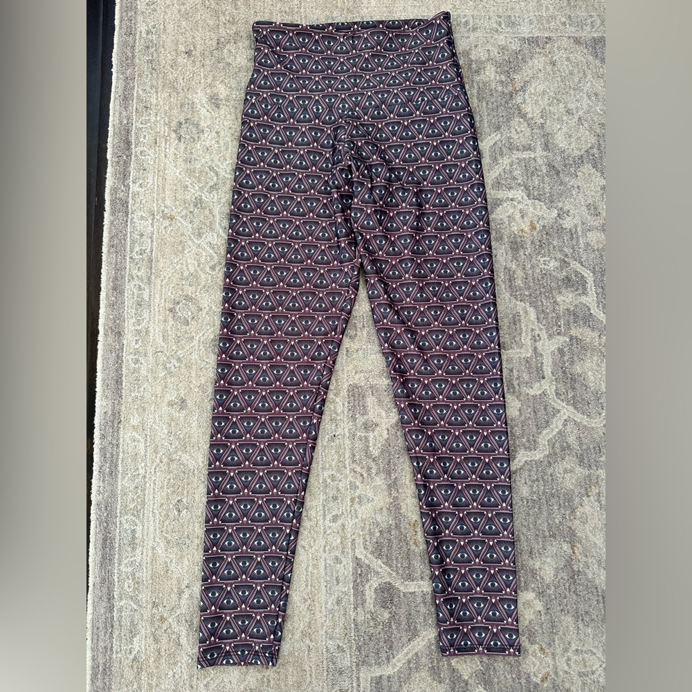 Onzie High Rise Evil Eye Geometric Leggings Size XS New No Tags